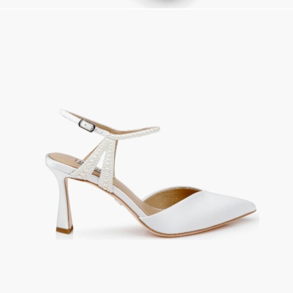 Badgley Mischka Collection Destinee Ankle Strap Pointed Toe Pump in White Satin - Picture 4 of 6
